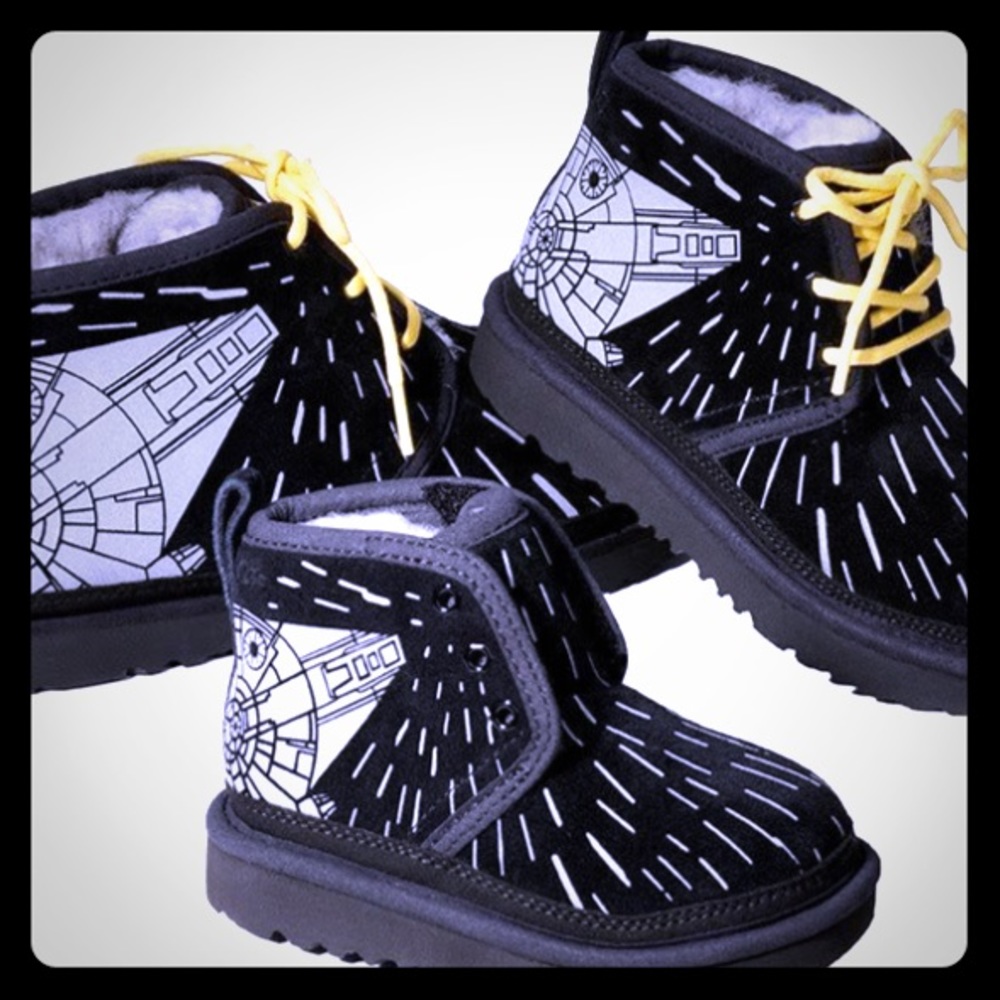 ⓈⒾⓁⒹStarWars UGGs kids: 5